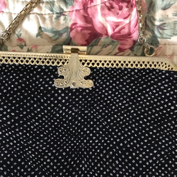 Gorgeous Art Deco Black Vintage Velvet Clutch  / Evening Purse With Gold Chain - Picture 5 of 9